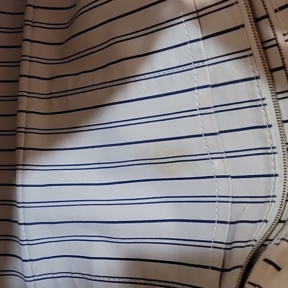 Louis Vuitton Empreinte Artsy MM White Leather Shoulder Tote Bag - Picture 11 of 12